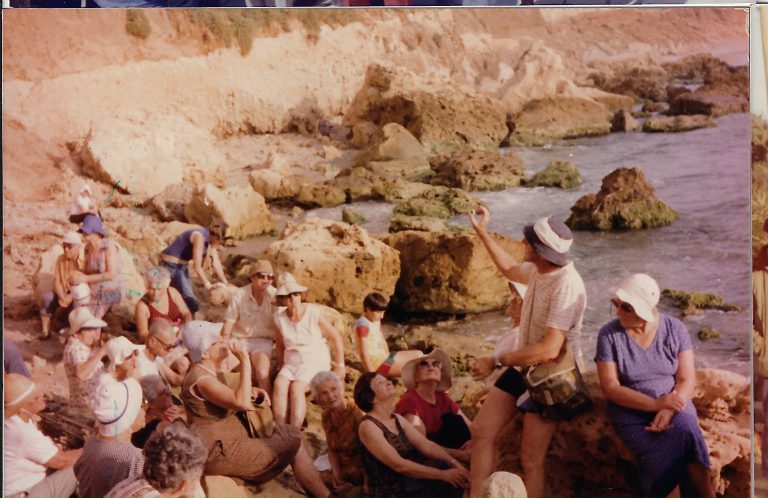 1985 חוף ים אולגה